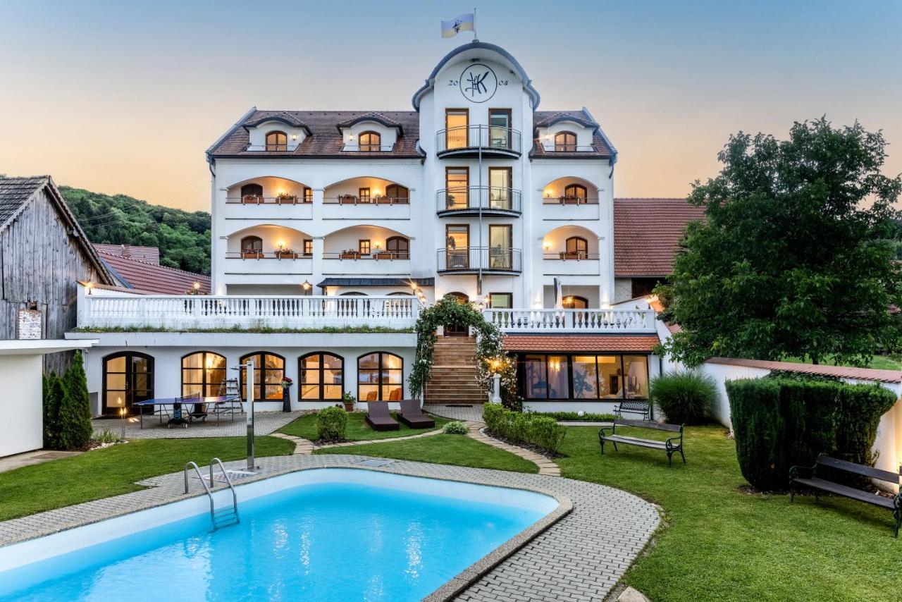 Genussgasthof & Hotel Beim Krutzler Heiligenbrunn ภายนอก รูปภาพ