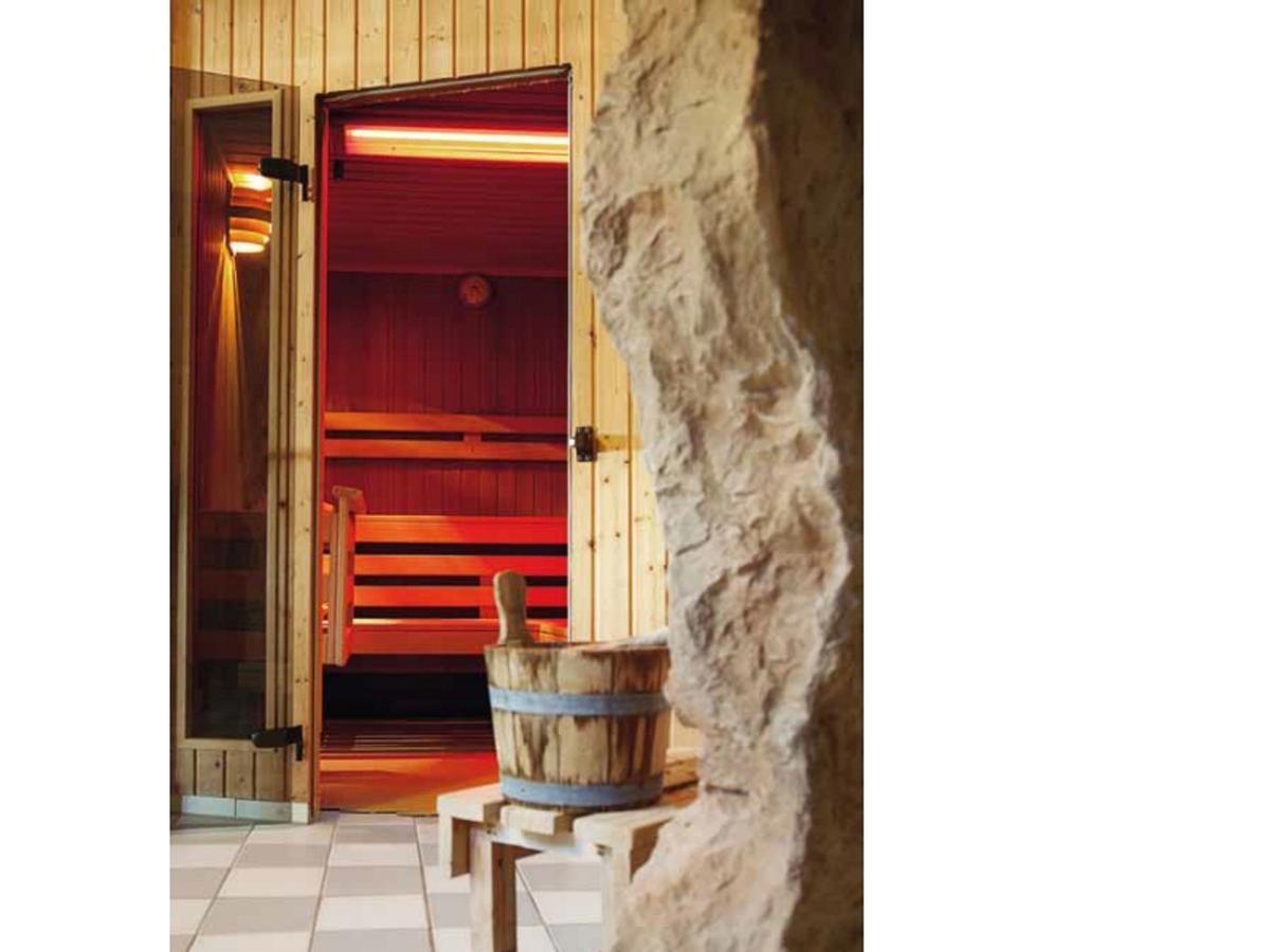 Genussgasthof & Hotel Beim Krutzler Heiligenbrunn ภายนอก รูปภาพ